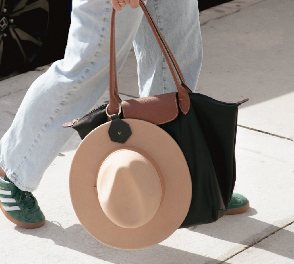 Hat Holder Leather Handmade Black Lifestyle | Ladicani Design